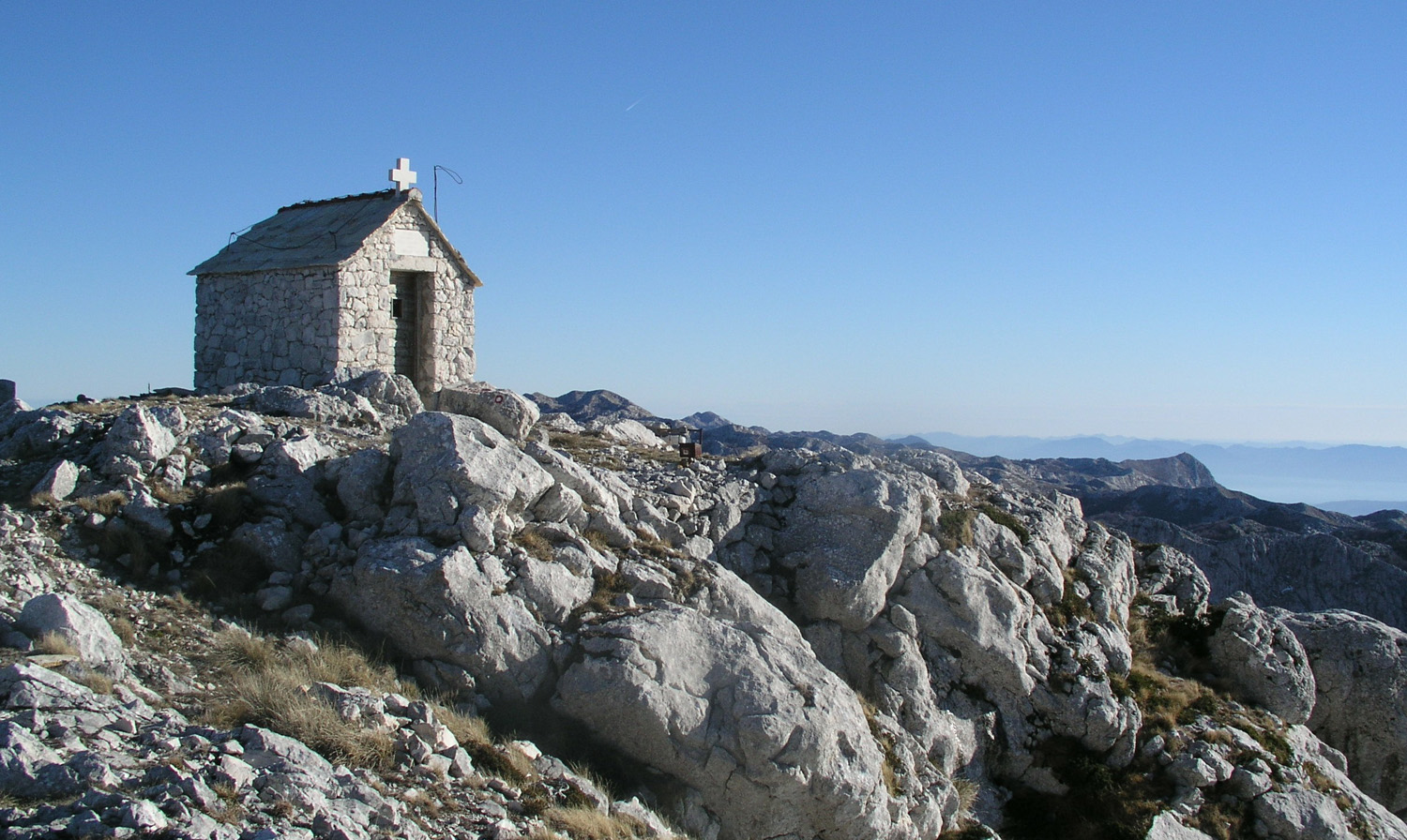 Kapelica na vrhu Svetog Ilije-